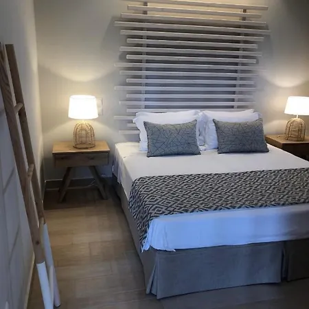 Sleeps 4 Pool Air Con Wifi Villa *