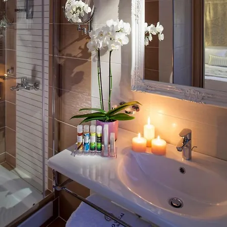 Sleeps 4 Pool Air Con Wifi Villa *