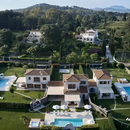Sleeps 4 Pool Air Con Wifi Villa *