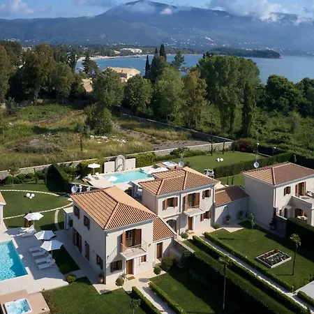 Sleeps 4 Pool Air Con Wifi Dassia (Corfu)